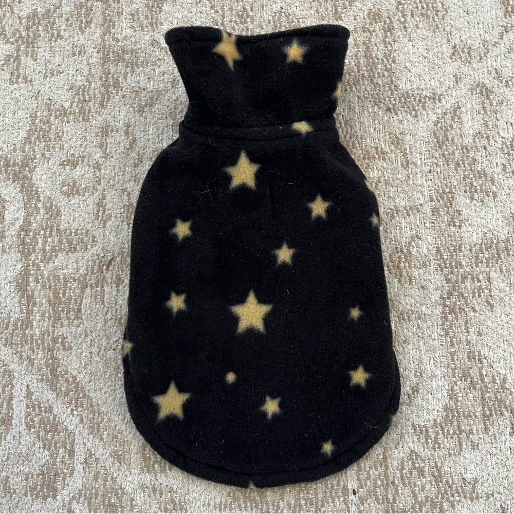 Pet cat/dog vest black with gold stars fleece  XS used in good condition.